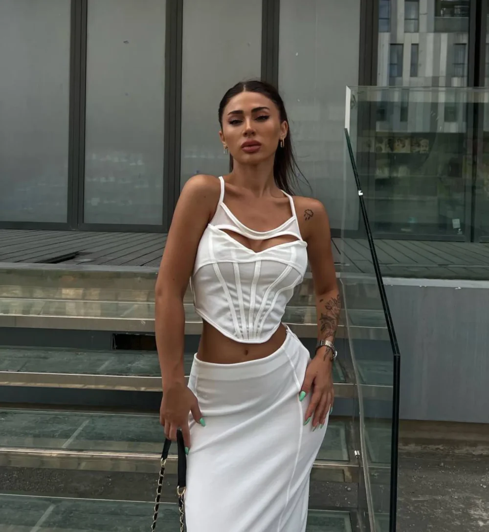 White Set With a Crop - Figura 2
