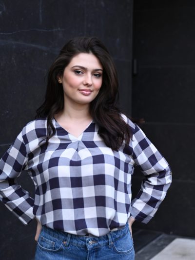 Këmishë me kuadrate