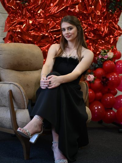 Fustan bust me pupla